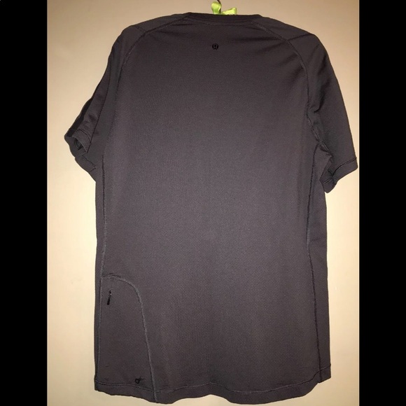 Lululemon men’s black activewear tee shirt XL - Picture 4 of 6